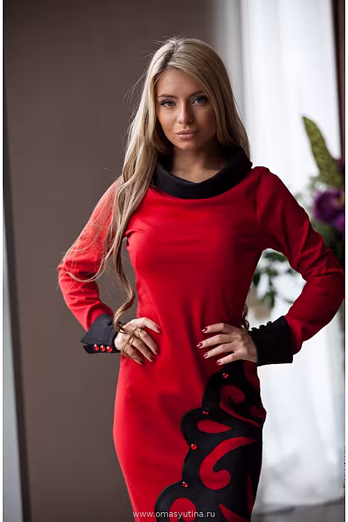 Платье "Художница" red